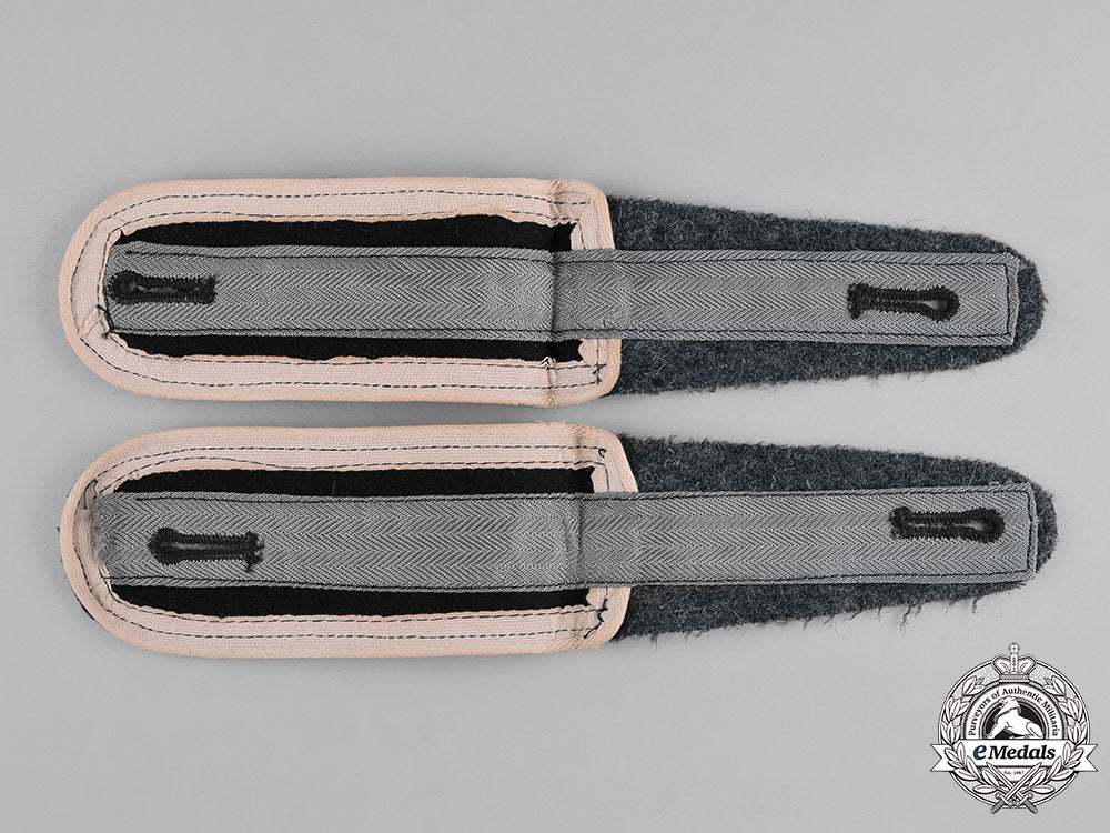 germany,_ss._a_pair_of_late_war_waffen-_ss_infantry_em’s_shoulder_straps_c18-045944