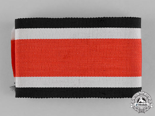 germany,_third_reich._a_length_of_knights_cross_ribbon_c18-045955