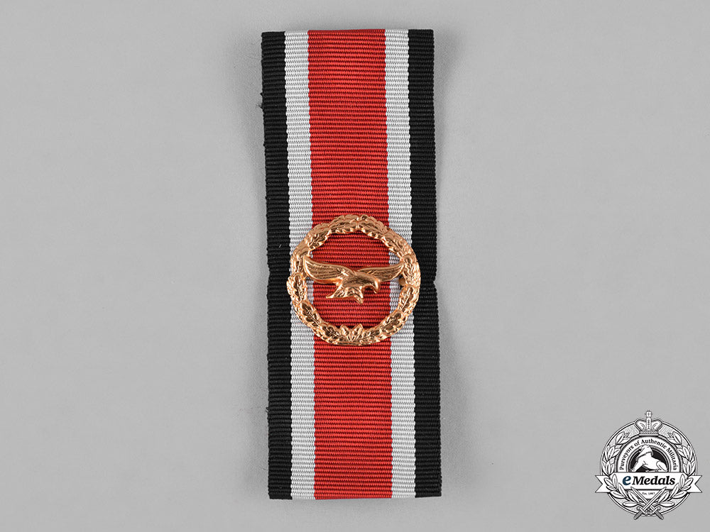 germany,_federal_republic._a1957_luftwaffe_honour_roll_clasp_with_ribbon_c18-046202