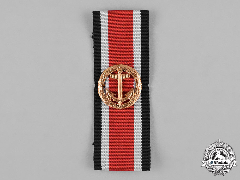 germany,_federal_republic._a1957_kriegsmarine_honour_roll_clasp_with_ribbon_c18-046206