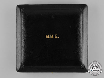 united_kingdom._a_most_excellent_order_of_the_british_empire,(_mbe)_breast_badge_for_women,_c.1950_c18-046318