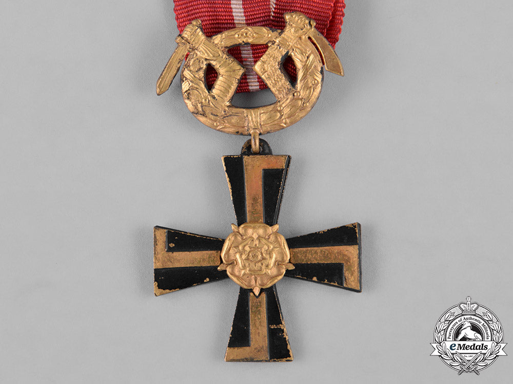 finland,_republic._an_order_of_the_cross_of_liberty,_iii_class,_c.1920_c18-046360