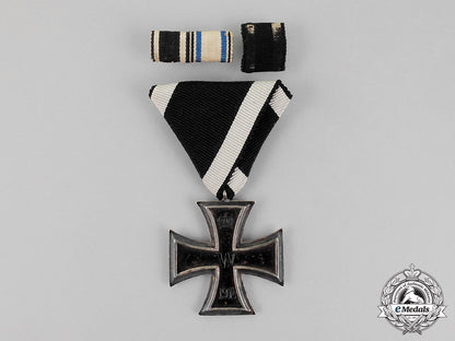 germany,_imperial._an_iron_cross1914,_ii_class_by_the_royal_mint_c18-0464