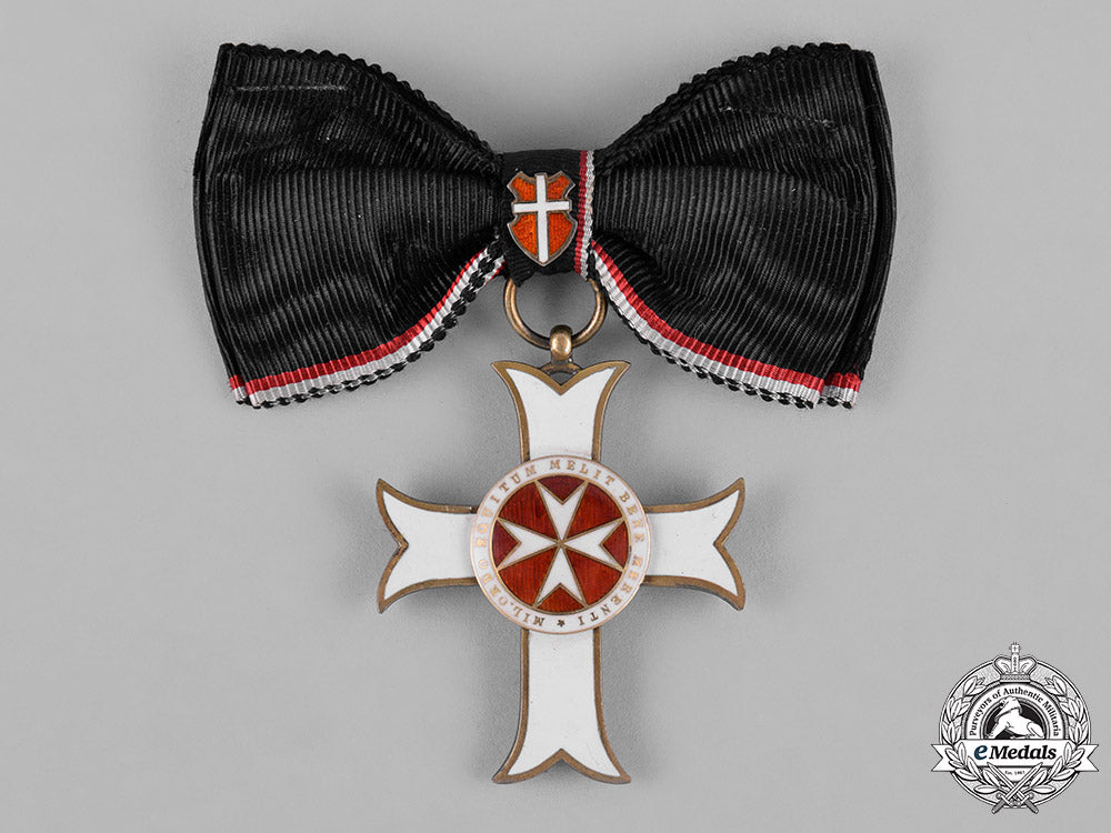 austria,_empire._an_order_of_the_knights_of_malta,_neck_badge_merit_cross_with_war_decoration,_c.1916_c18-046411