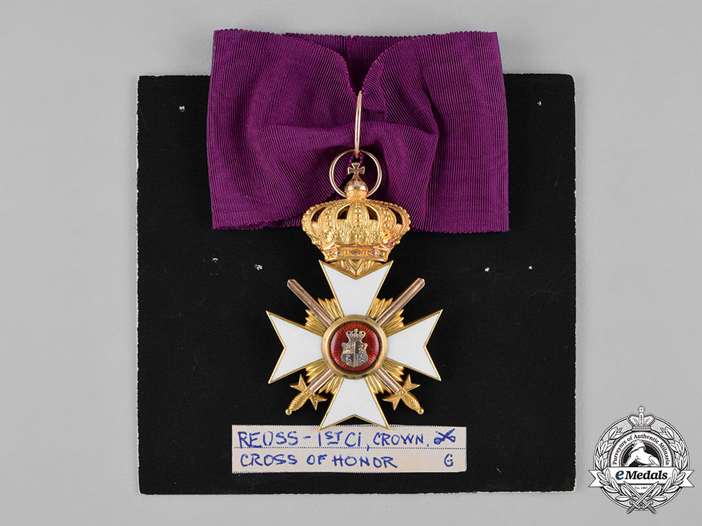 reuss,_county._an_honour_cross_in_gold,_i_class_with_crown&_swords,_c.1914_c18-046485