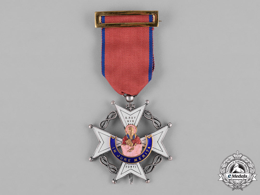 spain,_an_order_of_the_cross_of_st._raymond_of_peñafort,_ii_class_distinguished_cross,_c.1950_c18-046504