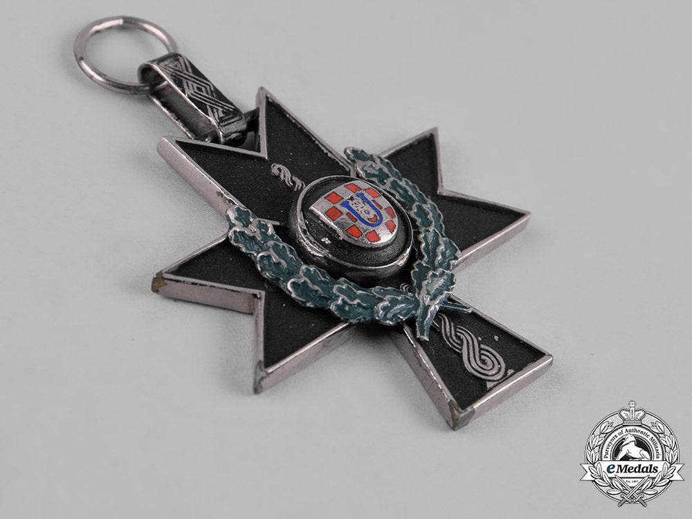 croatia._a_military_order_of_the_iron_trefoil,_iv_class_with_oak_leaves,_c.1941_c18-046526