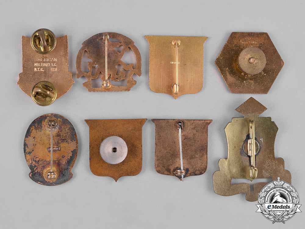 united_states._forty-_nine_regimental_insignia_badges_c18-046550