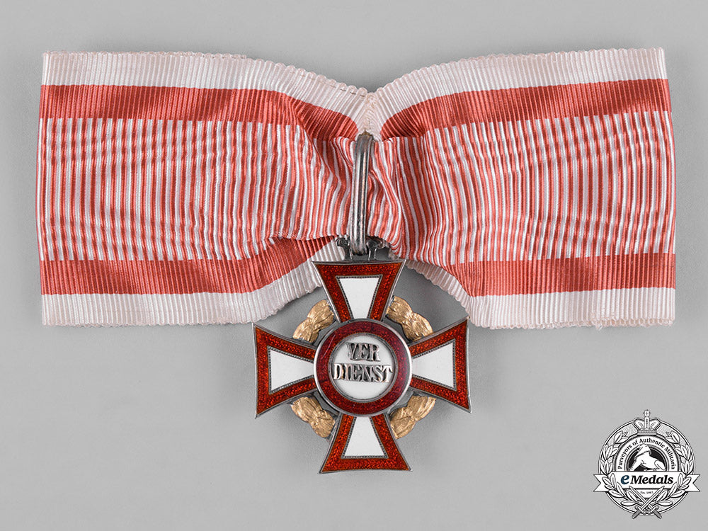 austria,_empire._a_military_merit_cross,_ii_class_cross_with_iii_class_war_decoration,_by_rudolph_souval,_c.1915_c18-046610