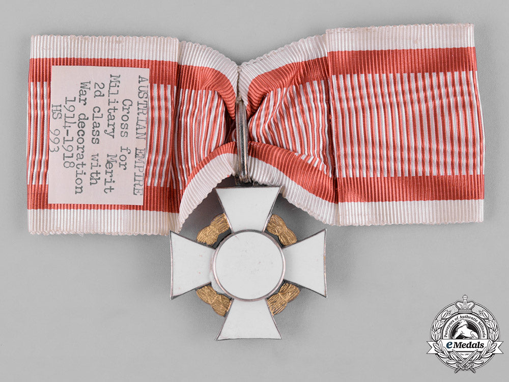 austria,_empire._a_military_merit_cross,_ii_class_cross_with_iii_class_war_decoration,_by_rudolph_souval,_c.1915_c18-046611