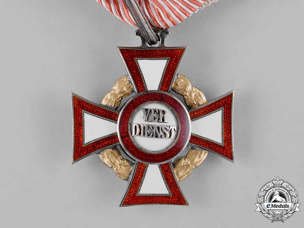 austria,_empire._a_military_merit_cross,_ii_class_cross_with_iii_class_war_decoration,_by_rudolph_souval,_c.1915_c18-046612