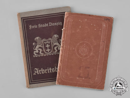 germany,_third_reich._a_lot_of_civil_identification_cards&_books_c18-046677