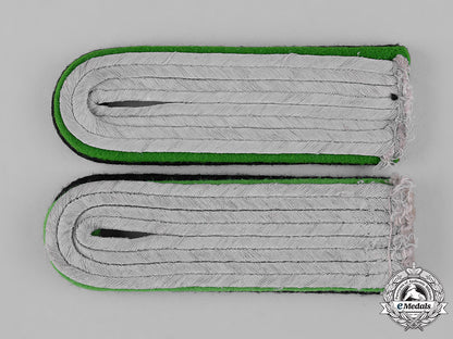 germany,_ss._a_set_of_sicherheitsdienst(_security_service)_untersturmführer_shoulder_boards_c18-046733