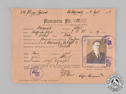 germany,_third_reich._a_lot_of_third_reich_period_identification_and_military_service_documents_c18-046791