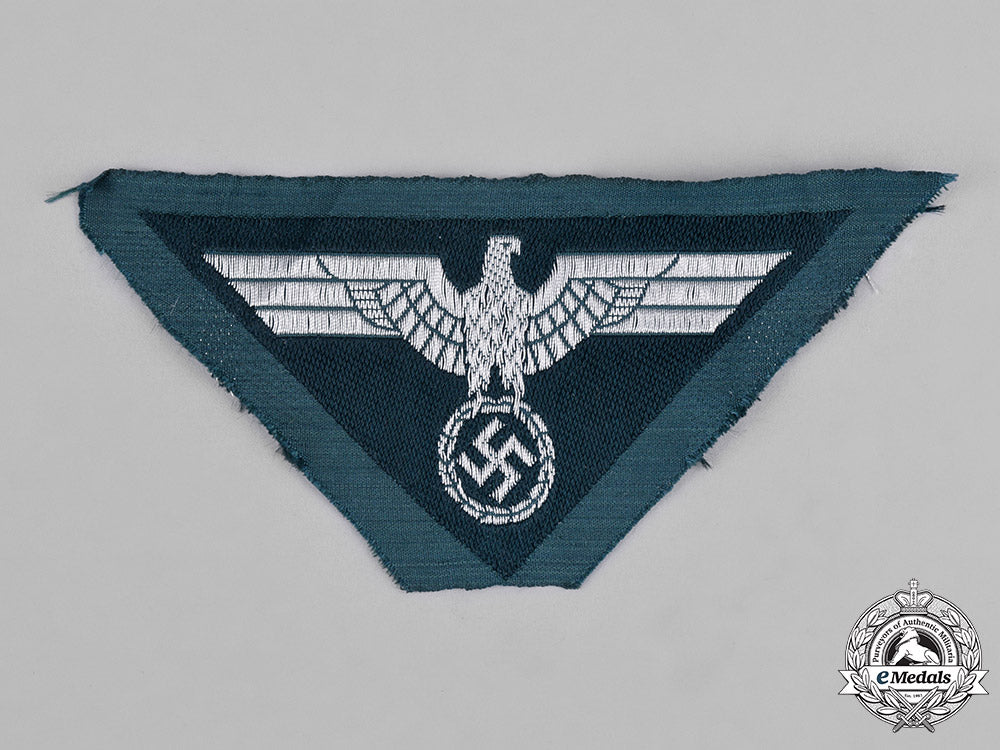germany,_heer._an_army_breast_eagle_insignia_c18-046852