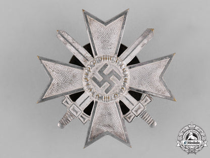 germany,_wehrmacht._a_war_merit_cross,_i_class_with_swords,_by_c.e._juncker,_with_case_c18-046958_1_1