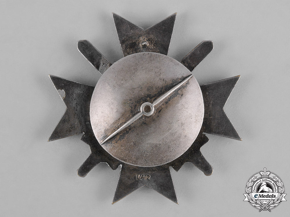germany,_wehrmacht._a_war_merit_cross,_i_class_with_swords,_by_c.e._juncker,_with_case_c18-046959_1_1