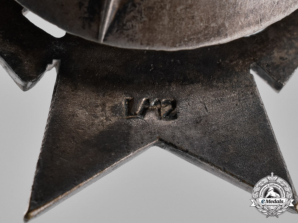 germany,_wehrmacht._a_war_merit_cross,_i_class_with_swords,_by_c.e._juncker,_with_case_c18-046963_1_1