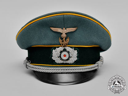 germany,_heer._an_army_cavalry_officer’s_visor_cap_c18-046983