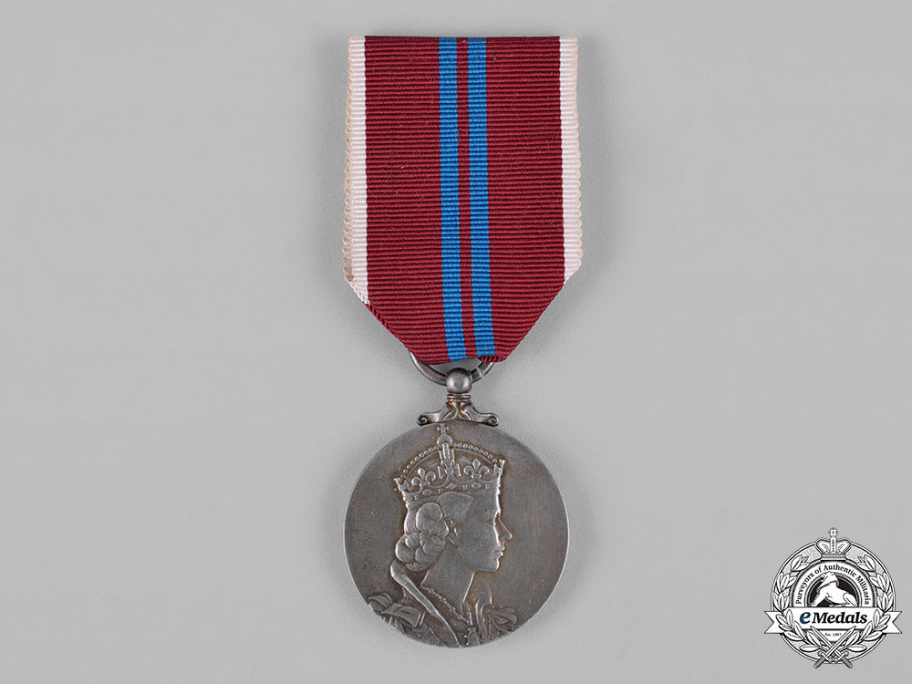 united_kingdom._a_queen_elizabeth_ii_coronation_medal1953_c18-047093