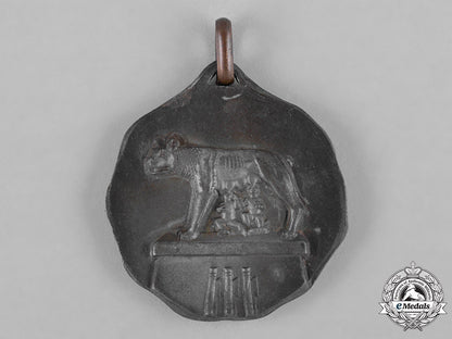 italy,_kingdom._a_regia_marina_battleship_roma_medal_c18-047195