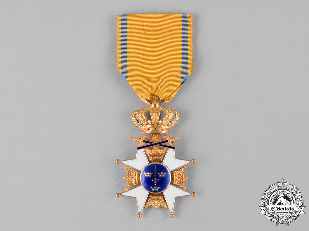 sweden,_kingdom._an_order_of_the_sword_in_gold,_i_class_knight,_c.1963_c18-047265