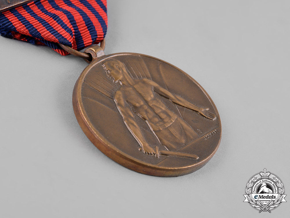 belgium,_kingdom._a_medal_of_the_volunteer,_pugnator,_c.1946_c18-047315