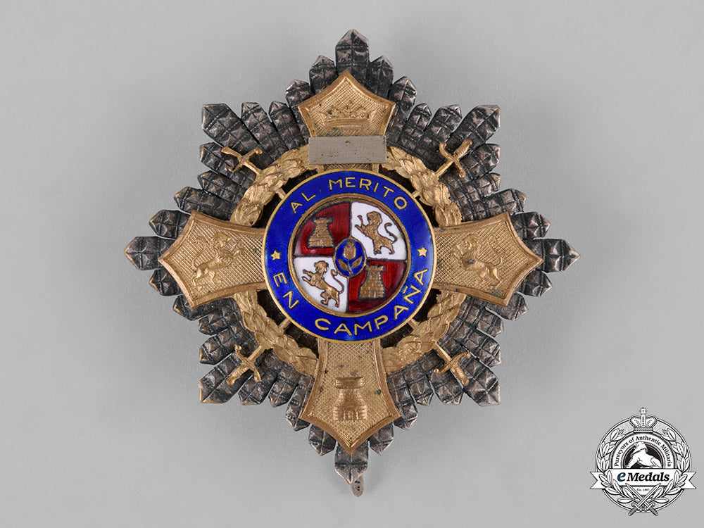 spain,_franco_period._a_war_cross_breast_star,_c.1940_c18-047344
