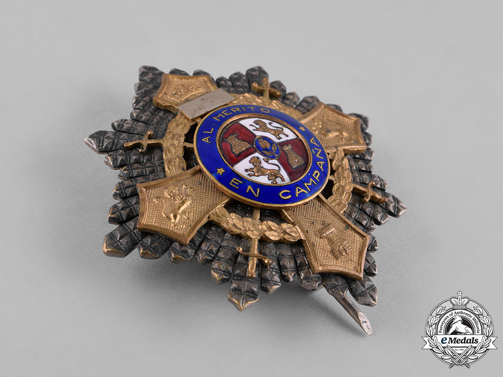 spain,_franco_period._a_war_cross_breast_star,_c.1940_c18-047346