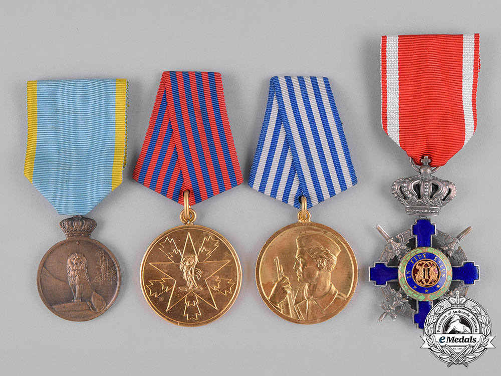 international._a_lot_of_four_awards_c18-047385