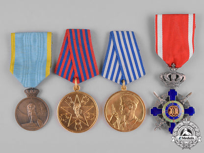 international._a_lot_of_four_awards_c18-047385