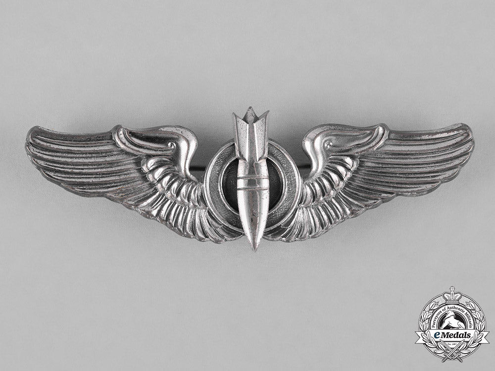 united_states._an_army_air_force_bombardier_badge,_by_m.s.meyer,_c.1942_c18-047405