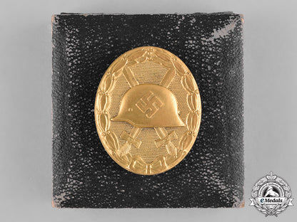 germany,_wehrmacht._a_cased_gold_grade_wound_badge_c18-047493