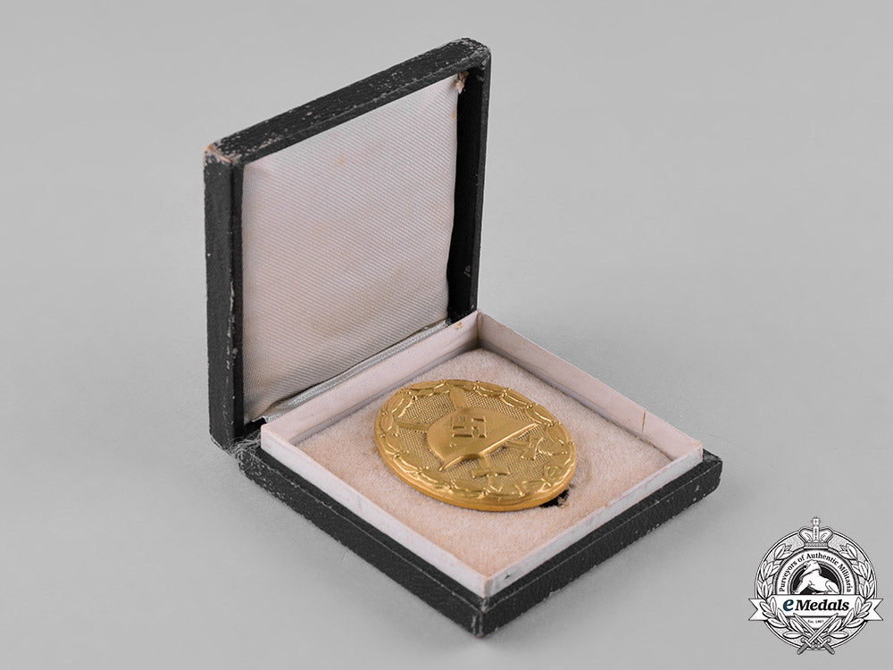 germany,_wehrmacht._a_cased_gold_grade_wound_badge_c18-047499
