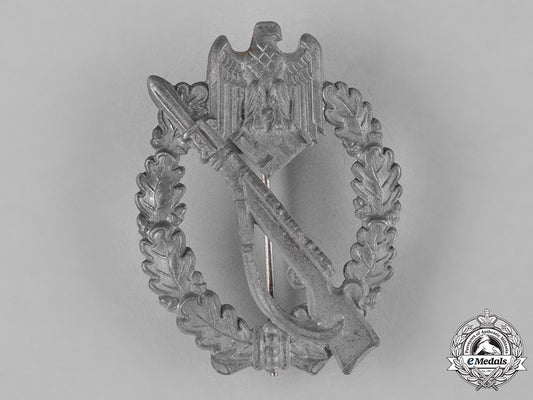 germany,_wehrmacht._a_silver_grade_infantry_assault_badge_c18-047511