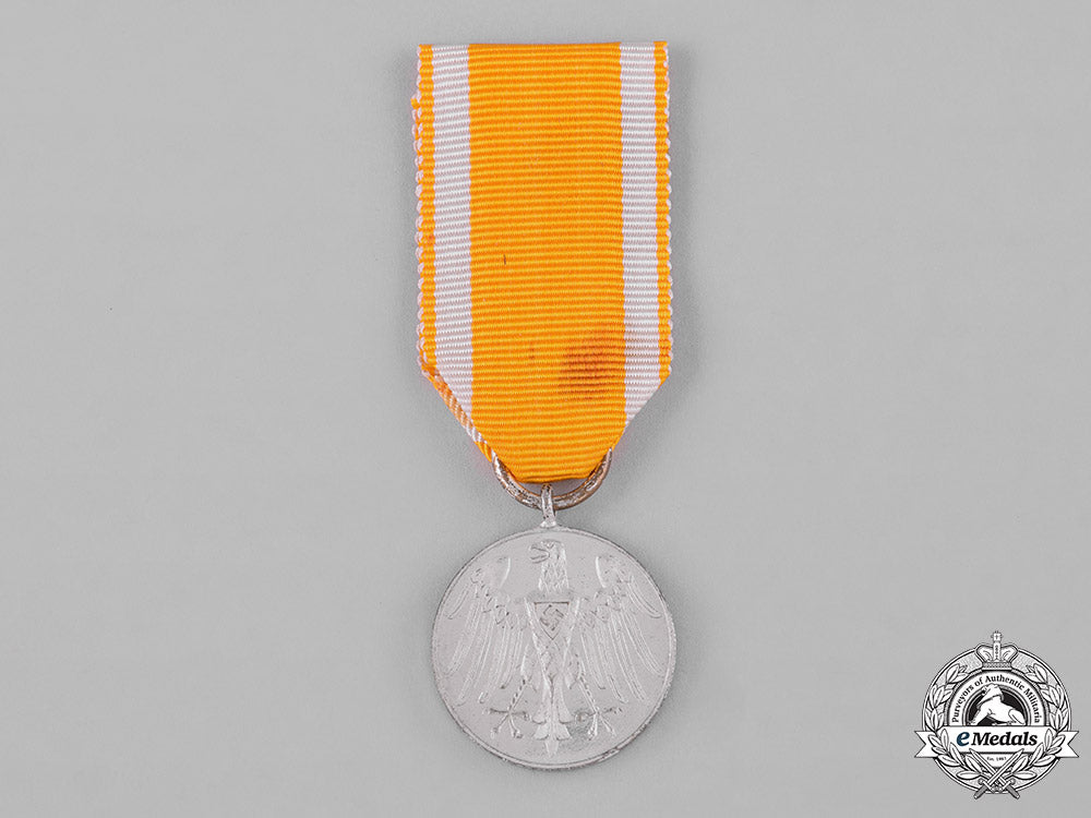 germany,_third_reich._a_lifesaving_medal_c18-047523