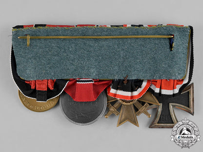 germany,_wehrmacht._a_third_reich_period_medal_bar_c18-047640