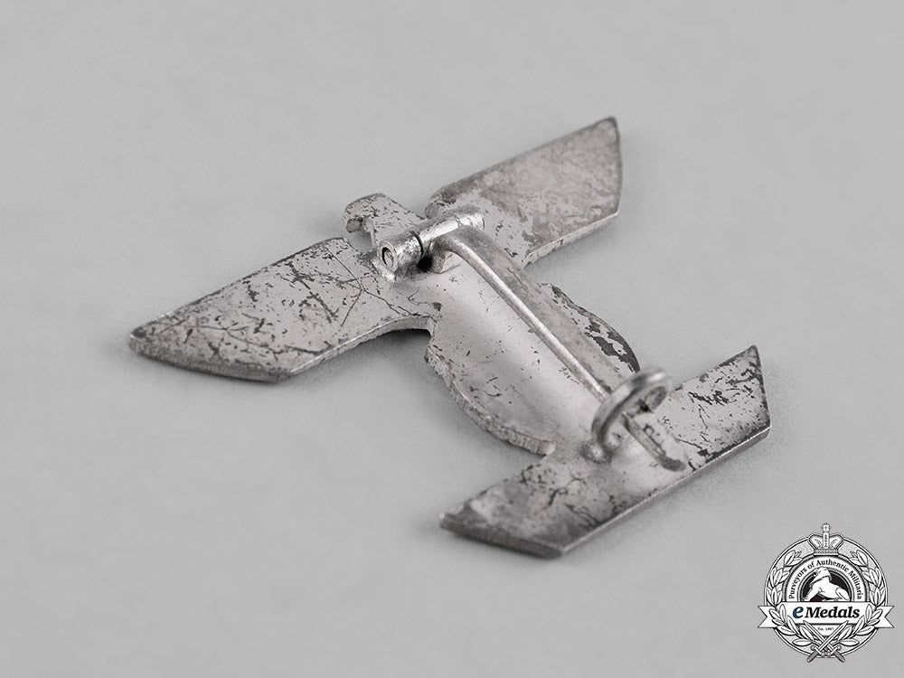 germany,_wehrmacht._a_clasp_to_the_iron_cross1939_i_class_with_case,_type_ii_c18-047734