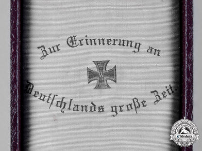 germany,_wehrmacht._a1914_non-_combatant_iron_cross,_ii_class_with_case,_by_carl_dillenius_c18-047749