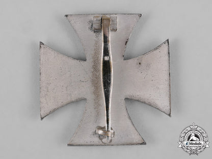 germany,_wehrmacht._a1939_iron_cross,_i_class_with_case,_by_steinhauer&_lück_c18-047759