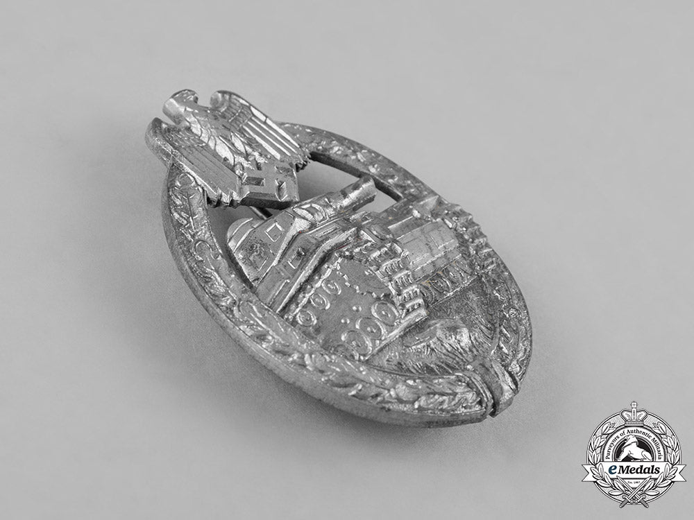 germany,_heer._a_panzer_assault_badge,_silver_grade,_by_hermann_aurich_c18-047783