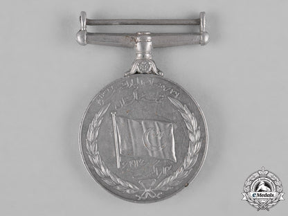 united_kingdom._a_lot_of_ten_campaign_medals&_awards_c18-047860_1
