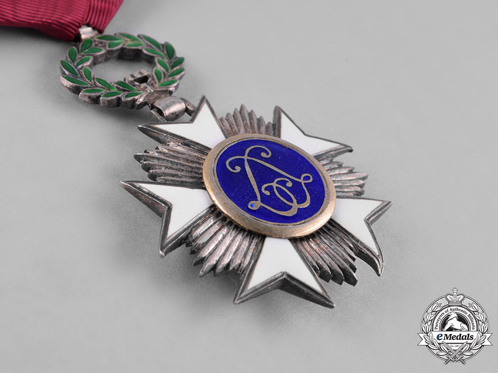 belgium,_kingdom._an_order_of_the_crown,_v_class_knight,_c.1950_c18-047886