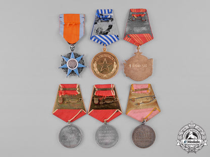 international._a_lot_of_six_awards_c18-047995