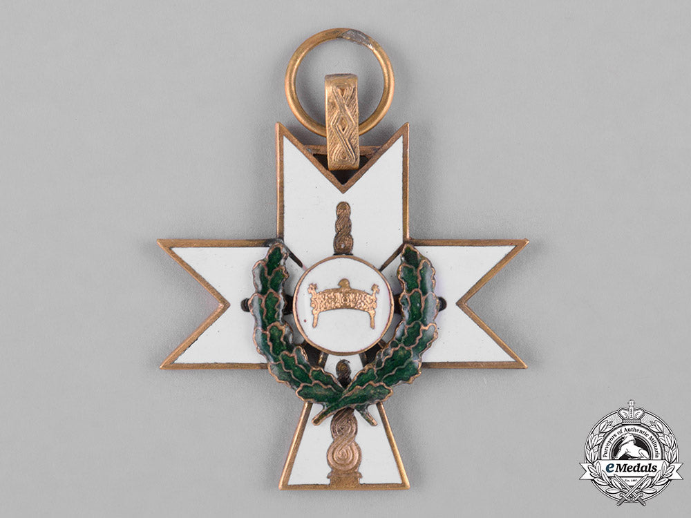 croatia,_independent_state._an_order_of_king_zvonimir's_crown,_iii_class_with_oak_leaves,_c.1942_c18-047998_1