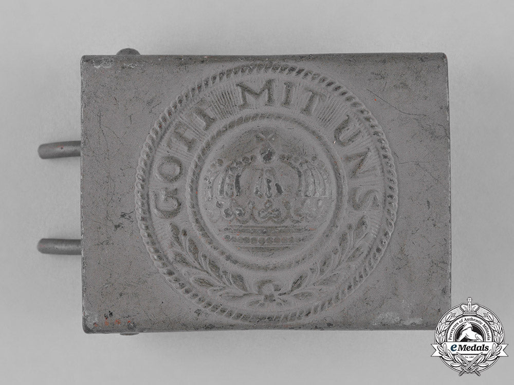 germany,_imperial._a_belt_buckle&_two_cockades,_c.1916_c18-048107