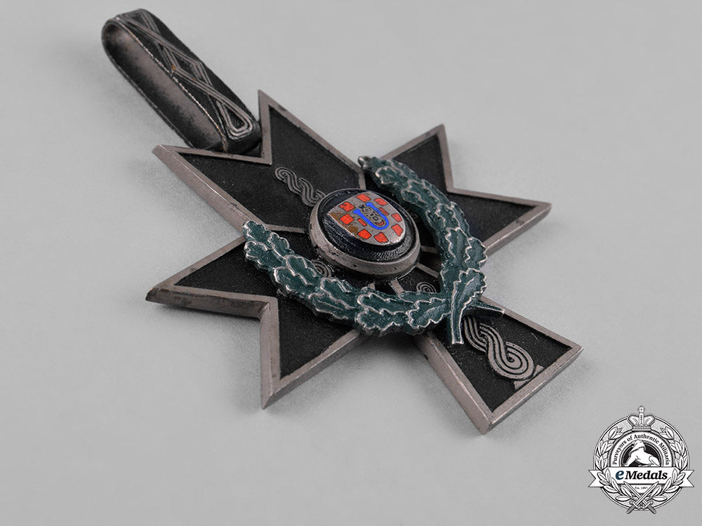 croatia,_independent_state._an_order_of_the_iron_trefoil,_i_class_with_oak_leaves,_c.1942_c18-048117