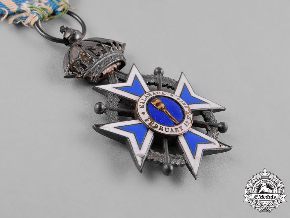 hawai’i_kingdom._a_royal_order_of_kalakaua,_companion's_badge,_by_kretly,_paris,_c.1890_c18-048158_1_1_1_1_1_1_1