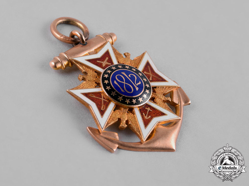 united_states._a_general_society_of_the_war_of1812_membership_badge_in_gold,_c.1910_c18-048242_1