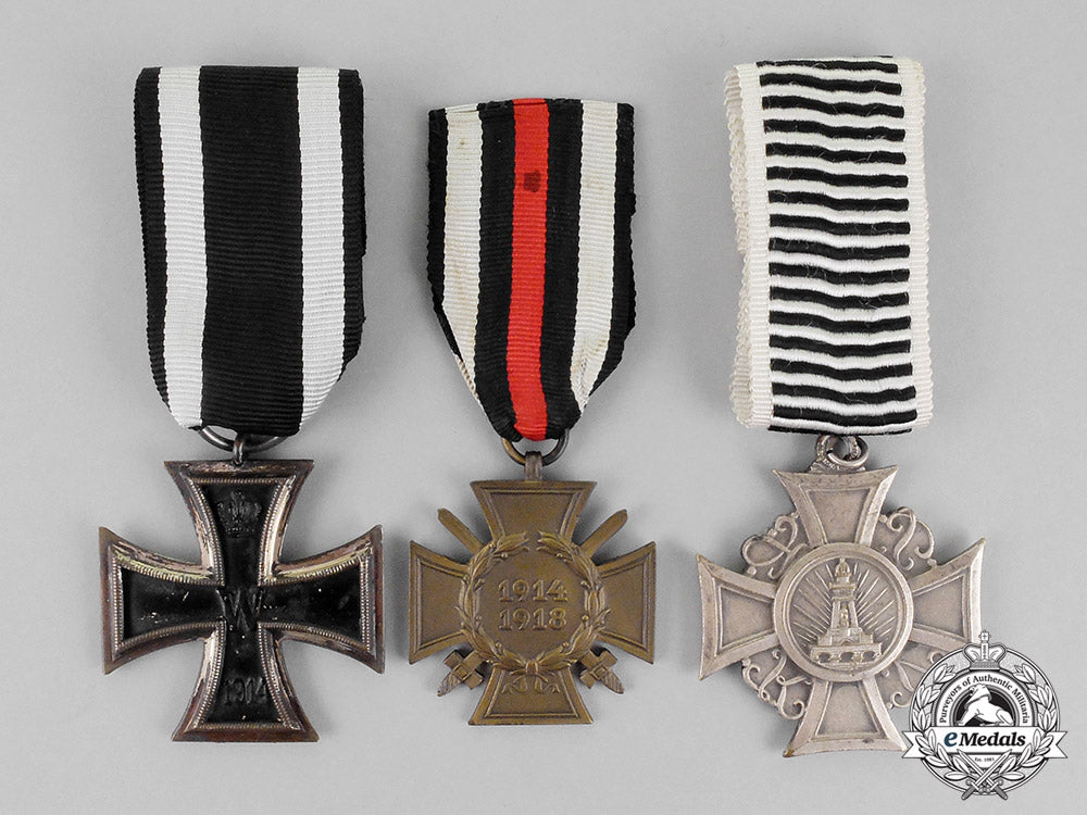 germany,_imperial._three_first_war_and_weimar_period_medals_and_awards_c18-0483